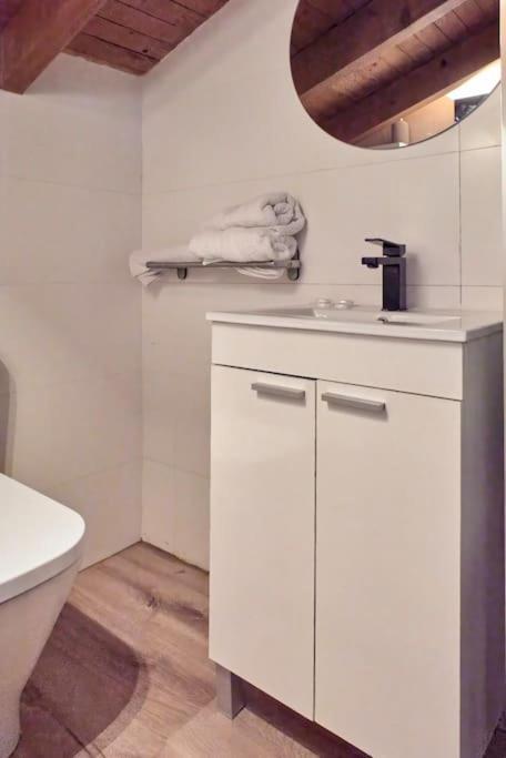 Appartamento Sunny Cozy Penthouse With A Terrace At Plaza Del Carmen Valenza Esterno foto