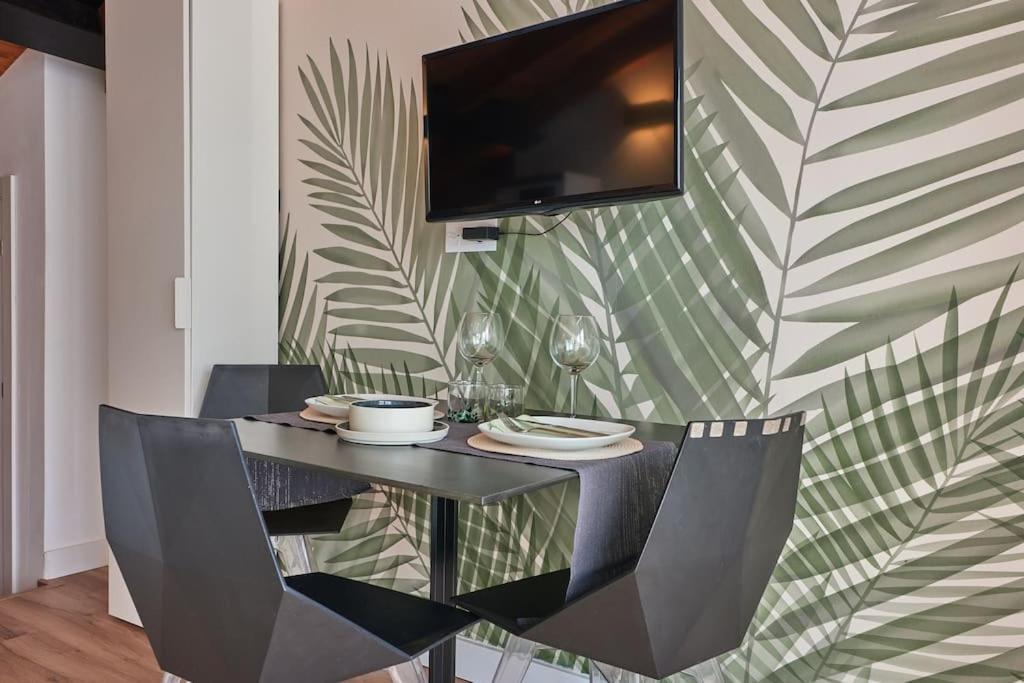 Appartamento Sunny Cozy Penthouse With A Terrace At Plaza Del Carmen Valenza Esterno foto
